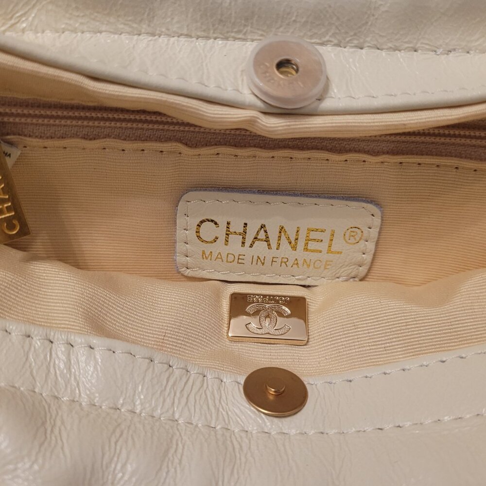 Chanel Cross-body Bag - Picture 6 of 14